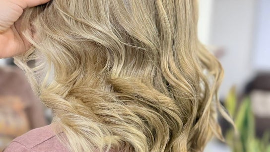 Divinas Beauty Salon 1