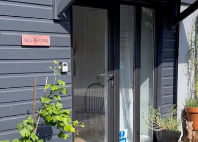 Entry to The Beauty Feel With Iryna, Redruth, England, showcasing a peaceful and inviting exterior.