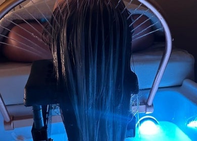 Relaxing hair spa treatment with water jets at Rose Glow Spa, Thomasville, Georgia, US.