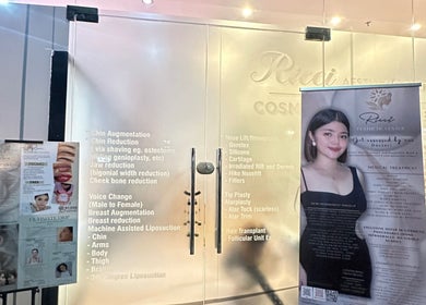 Entrance of Ricci Aesthetic Center in Cainta, Calabarzon, PH showcasing services offered.