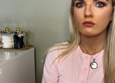 Elegant beauty station with tools at By Shanelle, Glasgow, Scotland, GB offers premium makeup services.