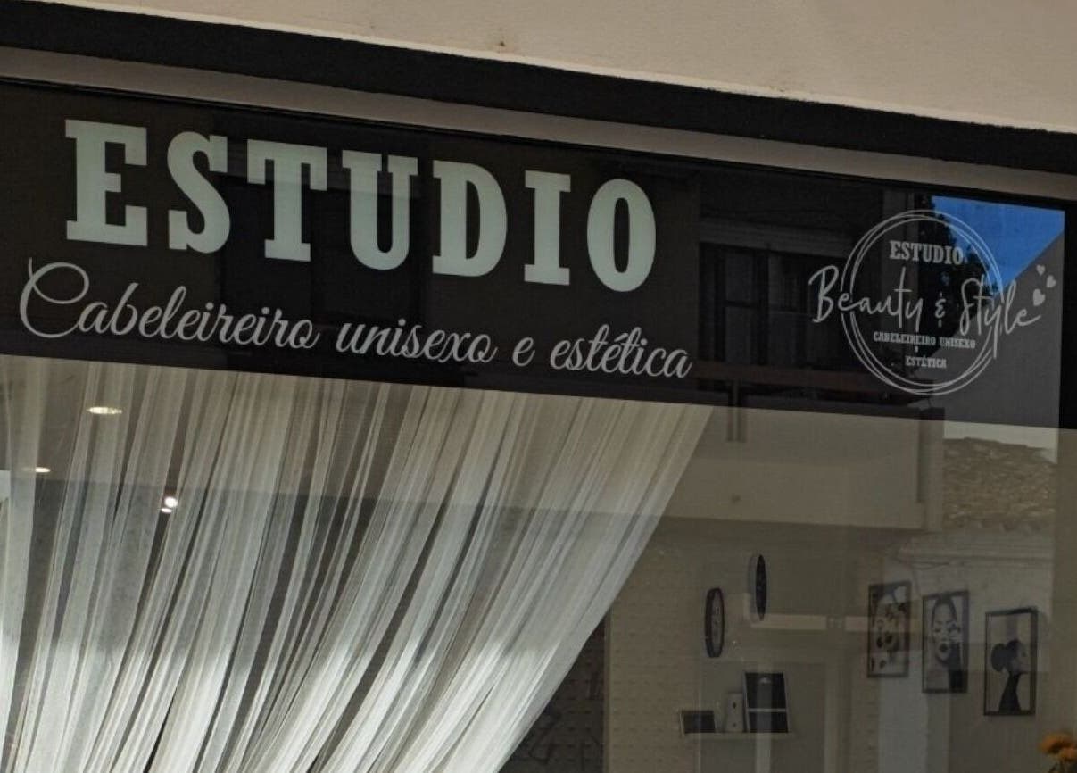Fachada do Estúdio Beauty & Style, cabeleireiro em Faro, Faro, PT, parceiro da Massagem Relax Faro.