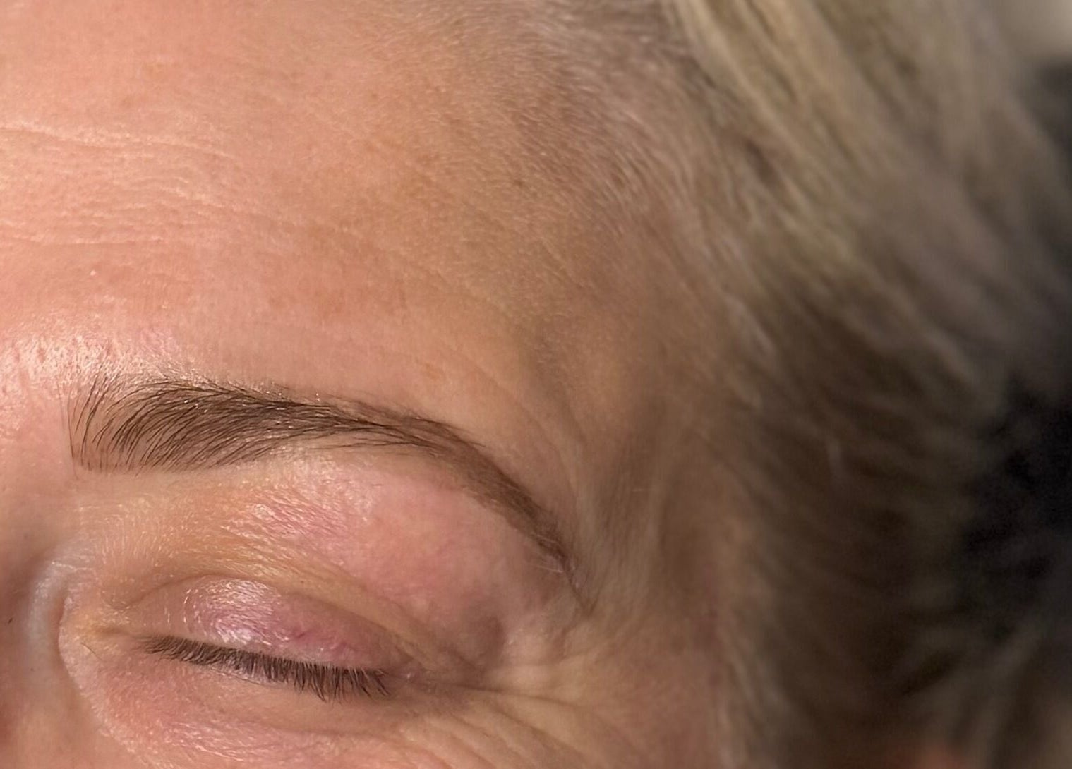 Beautifully shaped eyebrow at Brows By Ru, Royal Wootton Bassett, England, GB showcasing fine detail.