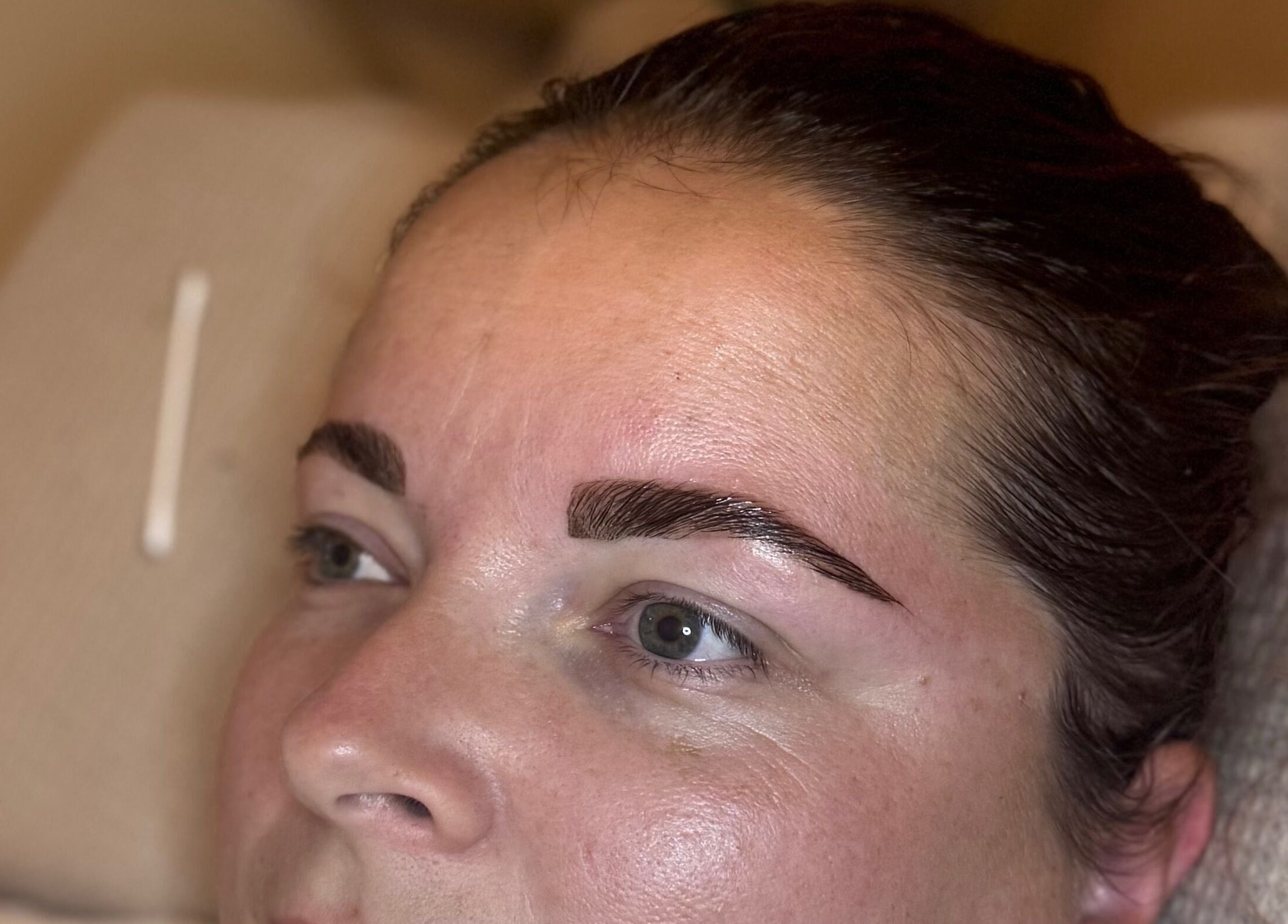 Eyebrow shaping at Brows By Ru, Royal Wootton Bassett, England. Highlighting expert detailing.