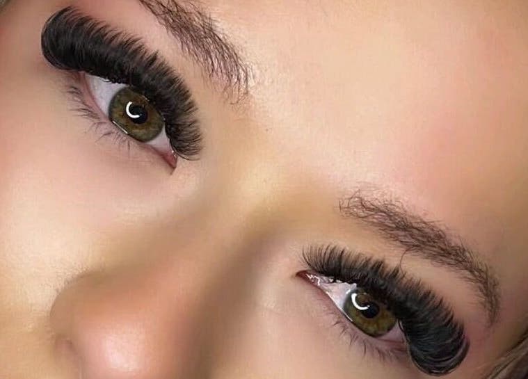 Close-up of lush eyelashes at Clcosmeticsxo, Bristol, England, GB, highlighting expert lash extensions.
