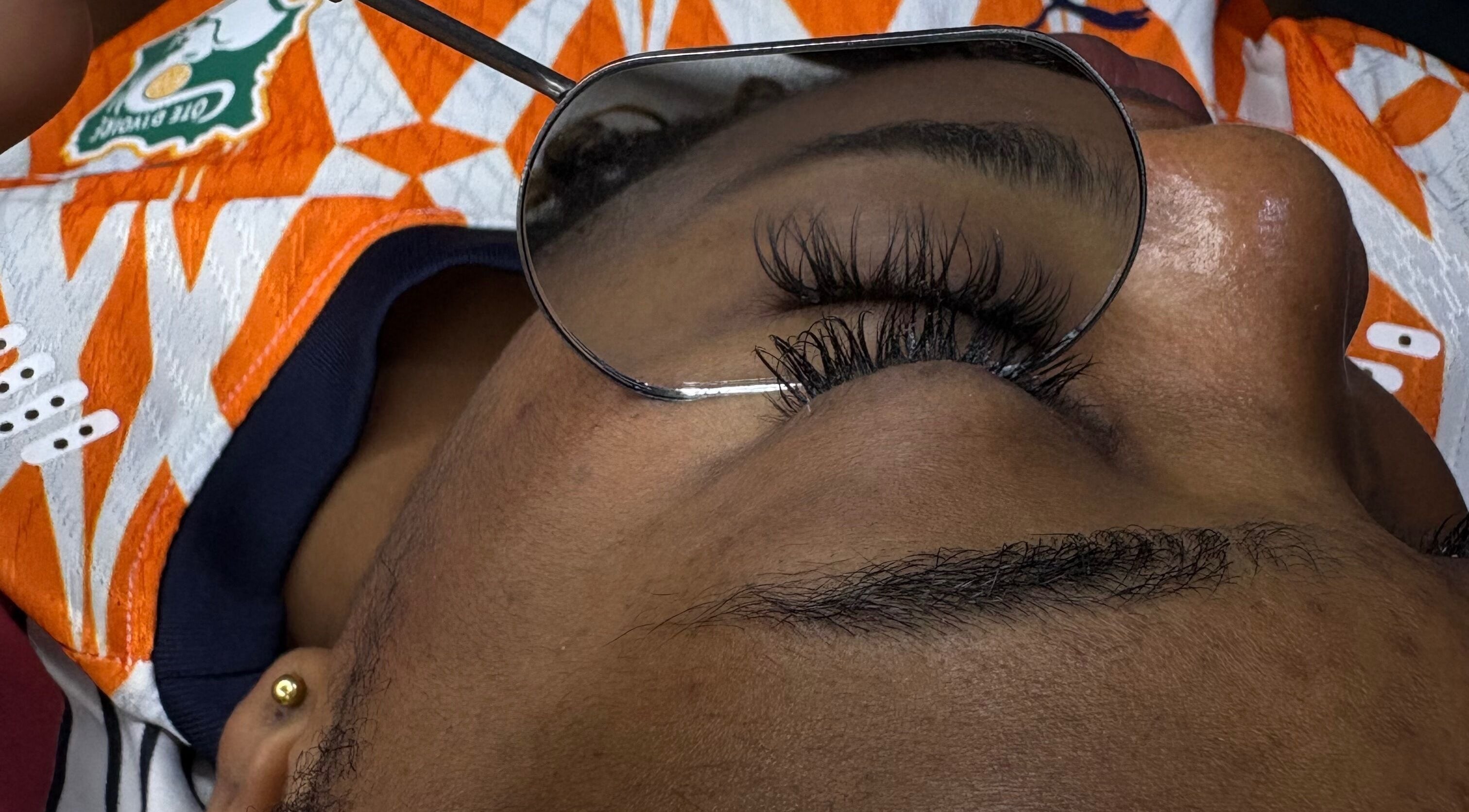 Extension de cils chez LASH TECH-MANUELLE, Abidjan, District Autonome D'abidjan, CI. Beauté sublime et raffinée.