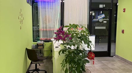 Inviting entrance of Footy Rooty Massage Huntsville AL with vibrant decor in Huntsville, Alabama, US.