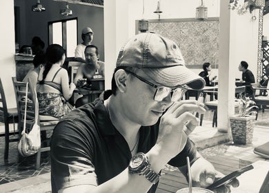 Pengunjung di La Greata freelance Spa, Nusa Tenggara Barat, menikmati suasana nyaman.