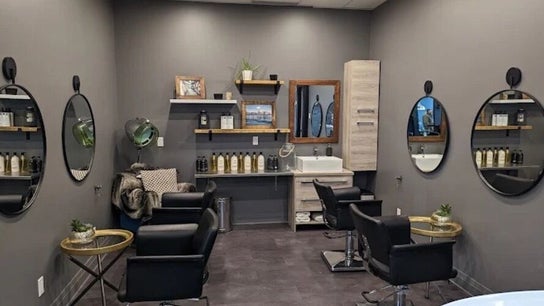 Ongles & Sourcils Mariia (Chez Studio Rebels)