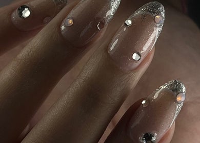 Uñas con diseño brillante en Legnarodrigueznailart, Antofagasta, Antofagasta, CL.