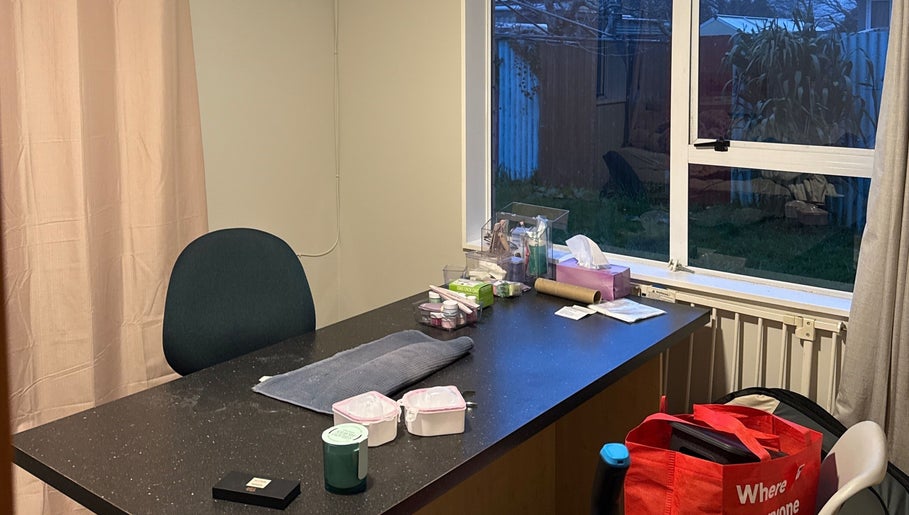 Calm and organized beauty workspace at Tips.By.Jorja in Bay Of Plenty Region, NZ, showcasing tools and neat setting.