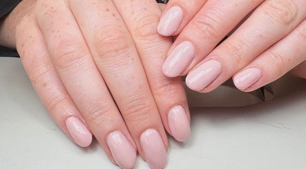 Close-up of elegant pink manicure at Ellavated Nailz, Cardiff, Wales, GB.