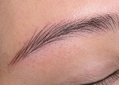Expertly shaped eyebrow at Gentle Cactus, Raffles Place, SG enhancing natural beauty.