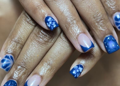 Blue floral nail art by NailVixenKay The Travel Nail Tech in Chicago, Illinois, US.