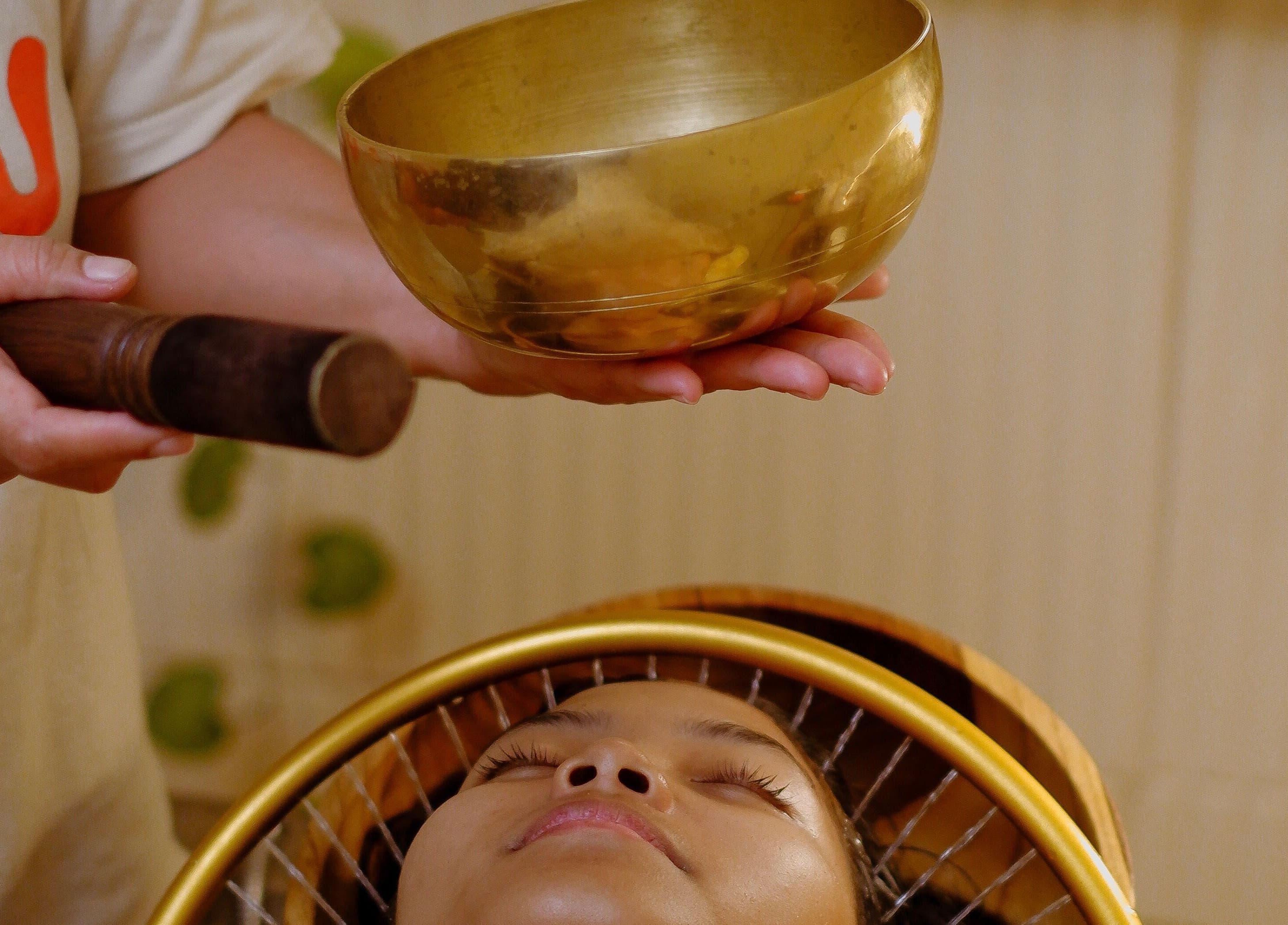 Relaxing sound bowl therapy at BYLU Scalp & Body Spa, Daerah Istimewa Yogyakarta, Daerah Istimewa Yogyakarta, ID.