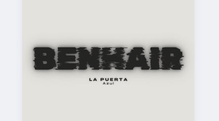 Logotipo de BenHair destacado en fondo gris claro en Rancagua, O'Higgins, CL.