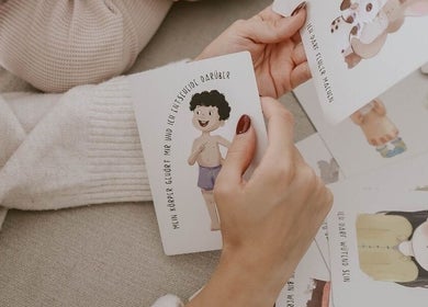 Cartões de terapia ilustrados em BM Terapias, Freamunde, Porto, PT, promovem bem-estar e relaxamento.