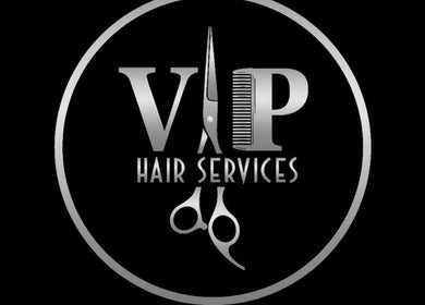 BROWOLOGY logo featuring scissors and comb at Carolina, San Juan, PR.