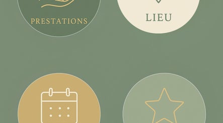 Logo Ongles & Co by M à Saulcy-sur-meurthe, Grand Est, FR. Design minimaliste de cercles avec icônes.
