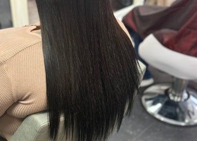 Smooth, straight hair seen at Haus Of Leigh At Major Hair Co., Leeds, England, GB salon.