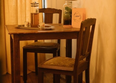 Coin détente avec théière chez Prana Paris Massage et naturopathie selon l’Ayurvéda, Paris, Île-de-france, FR.