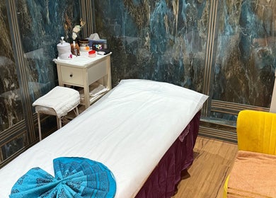 Relaxing massage room at Kenton Thai Massage Therapy Ltd., London, England, GB with elegant decor.