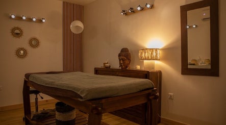 Salle de massage apaisante à Sarah bien être, Saint-françois, Grande-terre, GP. Confort et relaxation assurés.