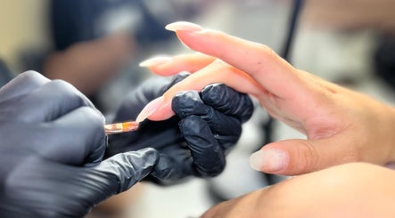 Cuidado de uñas en Estudio Araceli Gonzalez, Concordia, Entre Ríos, AR.