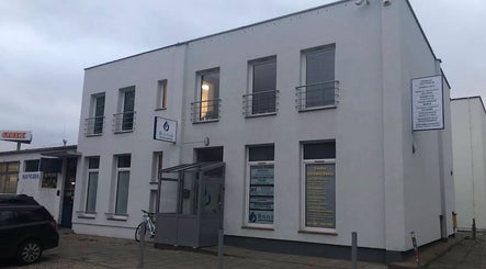 Zewnętrzna fasada Kosmetologia Gabriela Klaczak, eleganckie wnętrze w Gdańsku, Województwo Pomorskie, PL.
