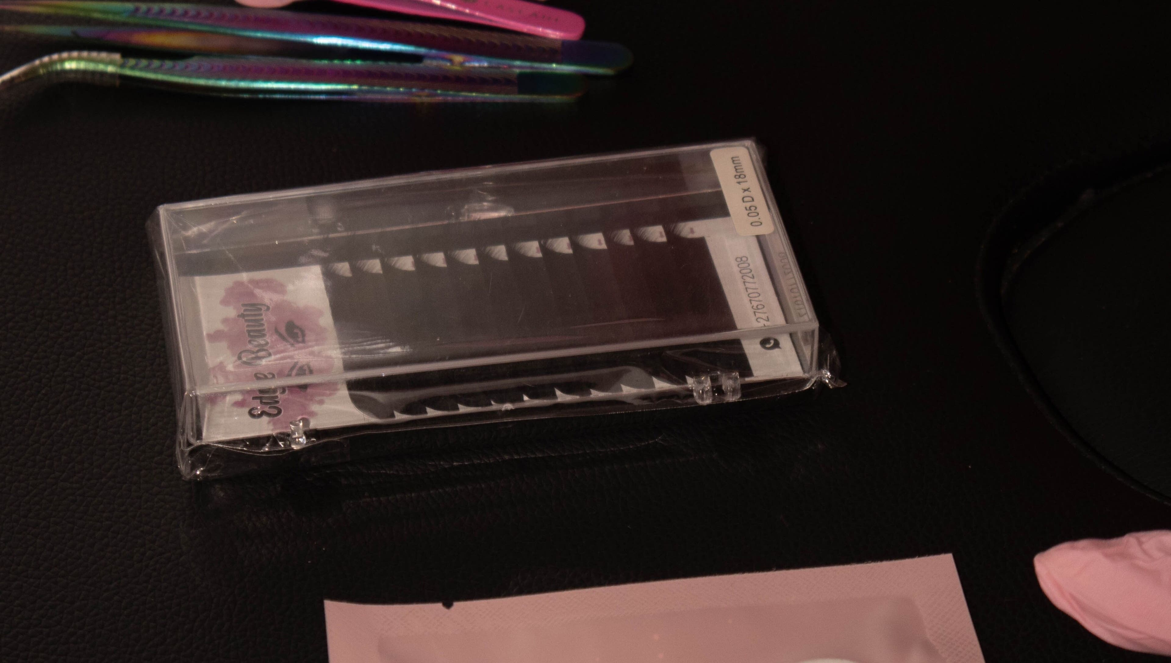 Eyelash extension tray at Boss Babes Beauty Lounge, Cape Town, Western Cape, ZA, showcasing premium beauty tools.