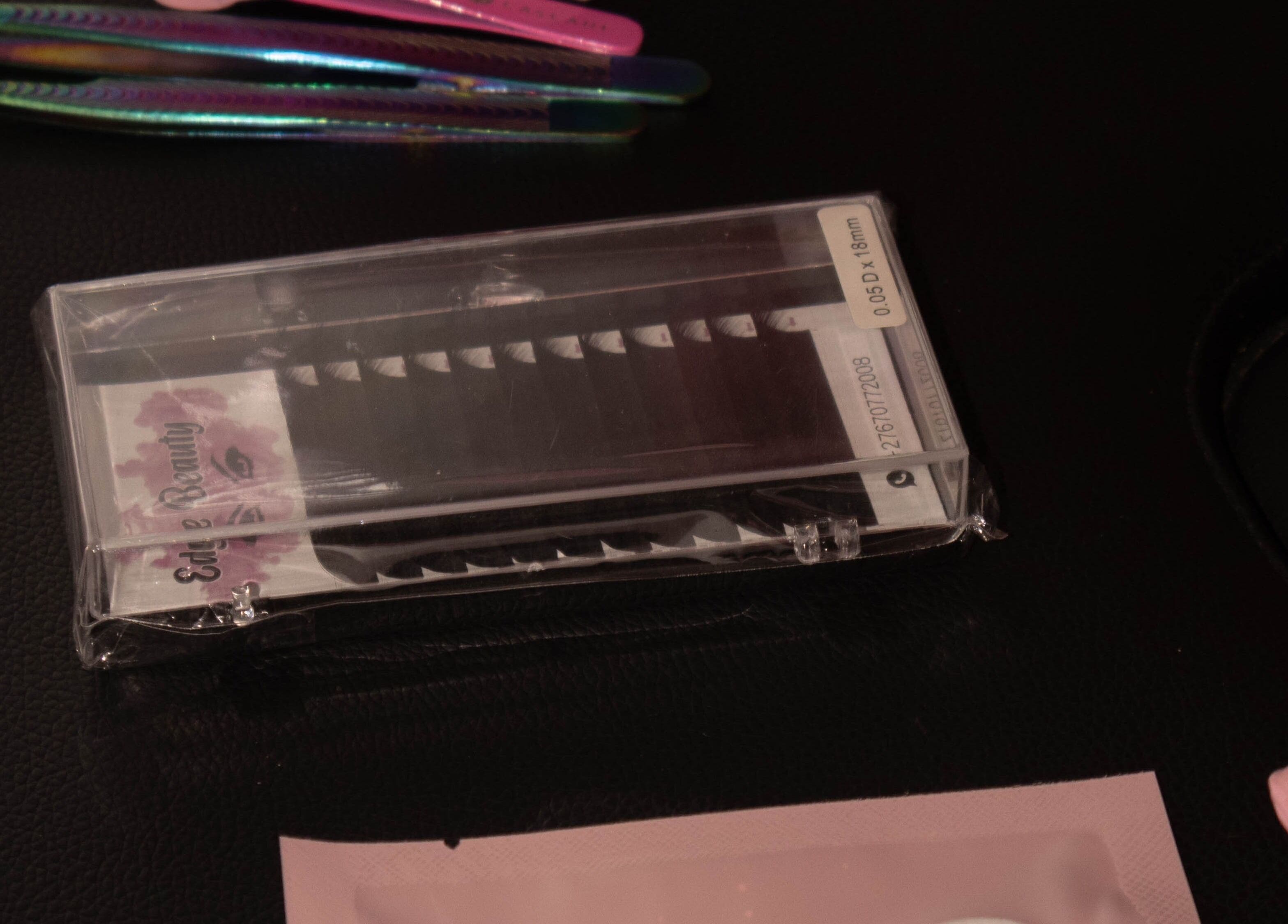 Eyelash extension tray at Boss Babes Beauty Lounge, Cape Town, Western Cape, ZA, showcasing premium beauty tools.