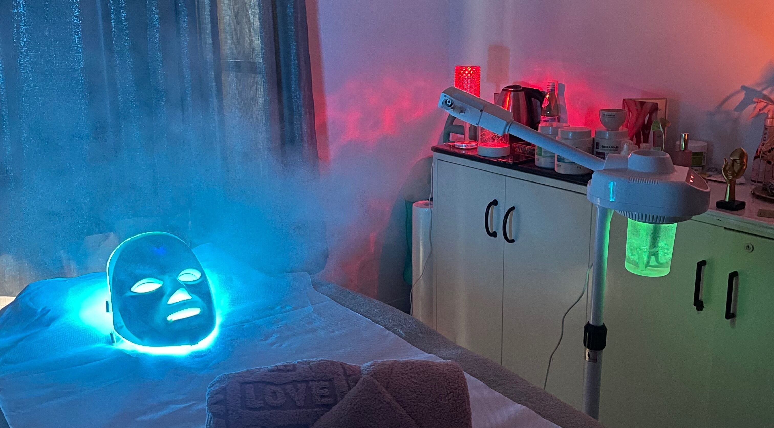 Camera rilassante con maschera LED presso Flor de Lis - Estetica, Milano, Lombardia, IT.