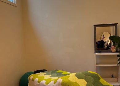 Relaxing massage room at Christine Gonzalez Massage at Studio IX, Charlottesville, Virginia, US.