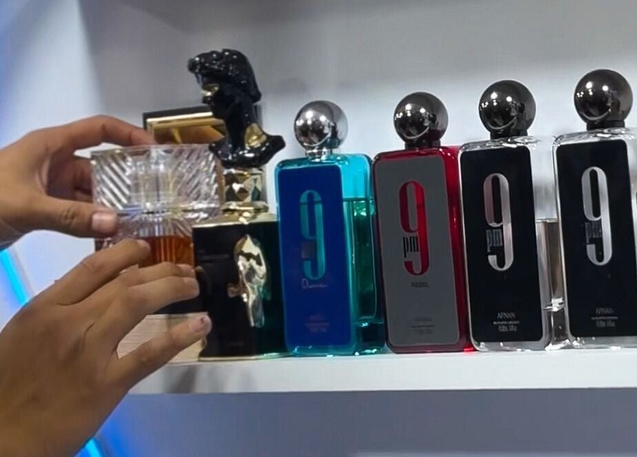 Variedad de perfumes en Top Vision | Villa El Salvador | AV. EL SOL, Lima, Provincia De Lima, PE.