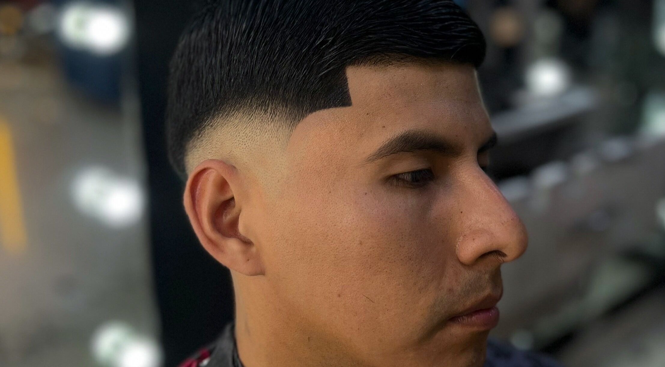 Corte de cabello moderno en Top Vision | Villa El Salvador | AV. BOLÍVAR, Lima, Provincia De Lima, PE.