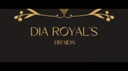 Elegant Diaroyal’s Braids logo in gold on black, located in CW.