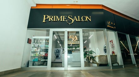 Entrada de Prime Salon | Costa del Este en Panamá, Provincia De Panamá, PA, con diseño moderno y acogedor.