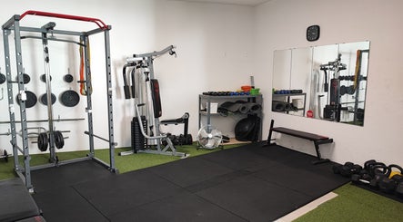 Equipamentos de treino no Transform Fitness Studio em Romariz, Aveiro, PT.
