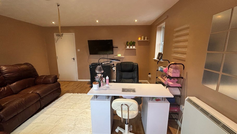 Koated by Kenya nail salon workspace with cozy decor in London, England, GB.