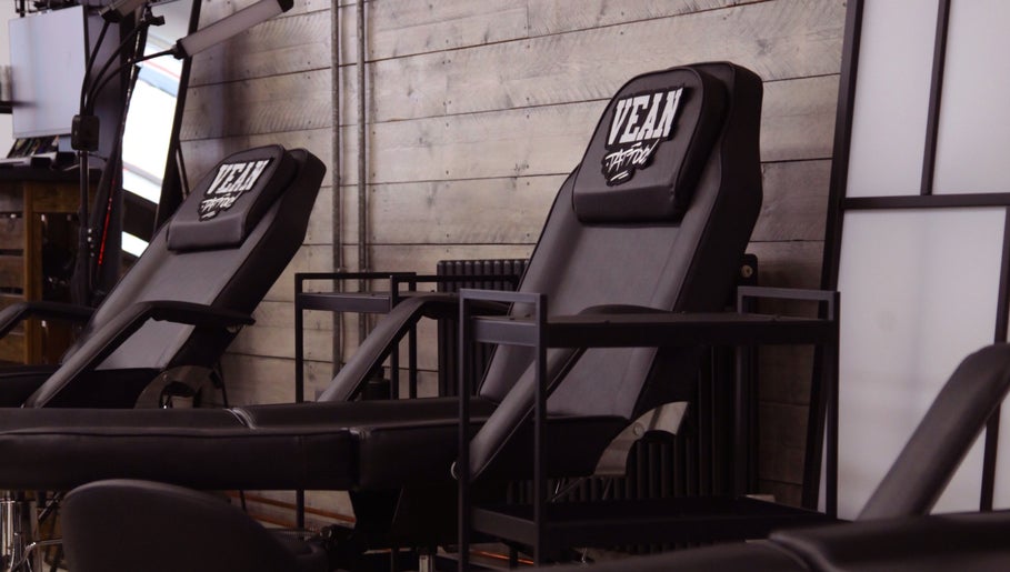 Professional tattoo chairs at VEAN TATTOO Bristol, providing comfort and quality service in Bristol, England, GB.