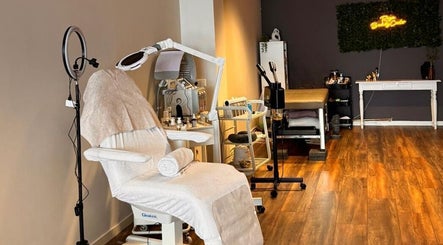 Roya Beautycenter