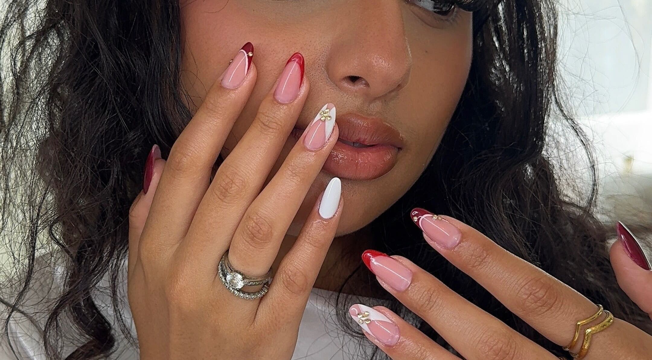 Decoracoes de unhas sofisticadas no Studio Amorim em Namur, Région Wallonne, BE.