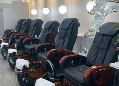 Elegant pedicure chairs at Professionail Takapuna, Auckland, Auckland, NZ, ensuring a relaxing spa experience.