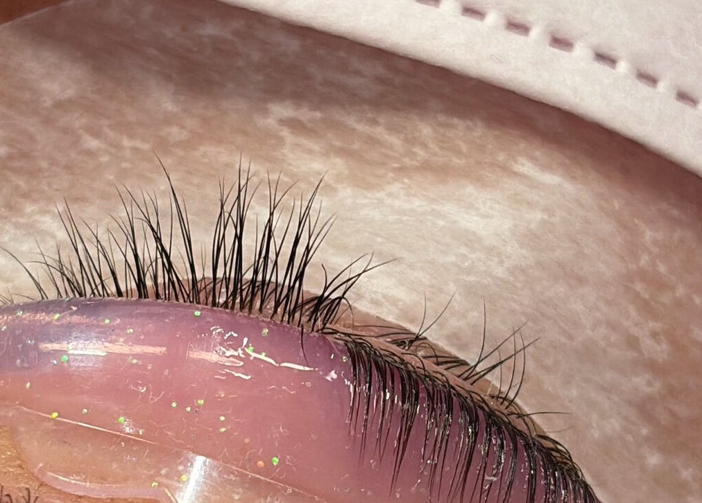 Extensiones de pestañas en Las pestañas de Ru, Morelia, Morelia, MX. Detalle de aplicación profesional.