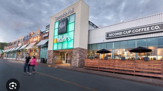Bedford (Sunnyside Mall) 5