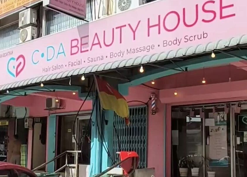 Cda Beauty House facade in Klang, Selangor, MY. Pink sign with beauty services listed.