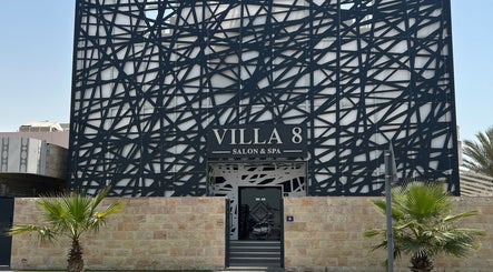 Front view of Villa 8 Ladies Salon and Spa in Dubai, Dubai, AE with modern architectural design.