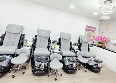 Luxurious nail spa chairs at Unique Beauty & Nails, Melbourne, Victoria, AU, offering premium pampering services.