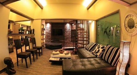 Elegant lounge area at Karachi Massage Center Spa - 24/7 DHA Karachi, located in Karachi, Sindh, PK.