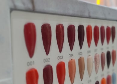 Paleta de cores de unhas em Entre elas by Cleia Silva, São Paulo, São Paulo, BR.